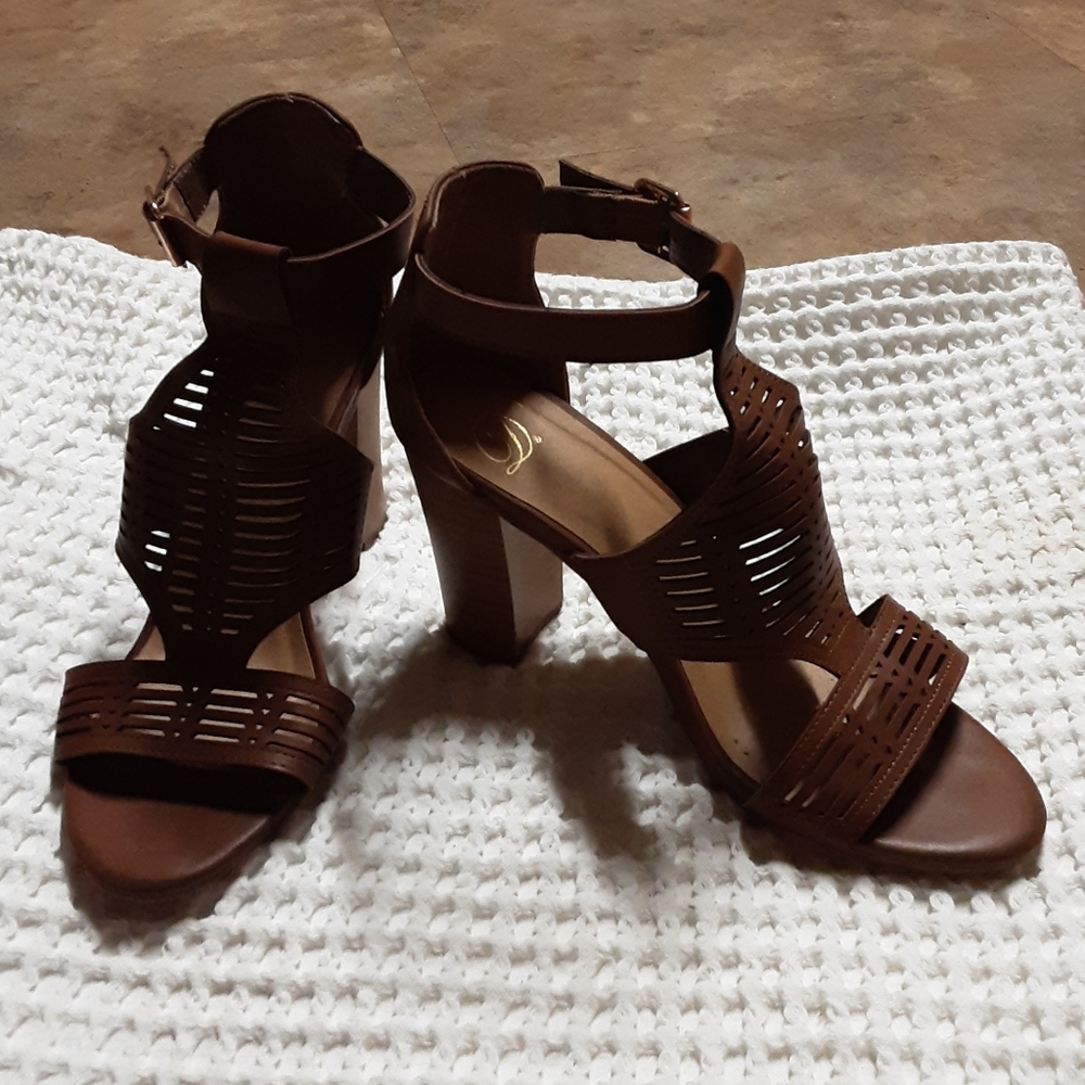 Size 9 Heels